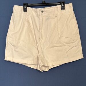 Levi's Off-White High-Waist Casual Shorts